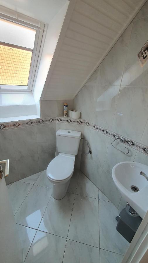 Apartman Soos -- Only For Relaxation, Not For Party! Siofok Ngoại thất bức ảnh