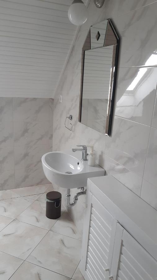 Apartman Soos -- Only For Relaxation, Not For Party! Siofok Ngoại thất bức ảnh